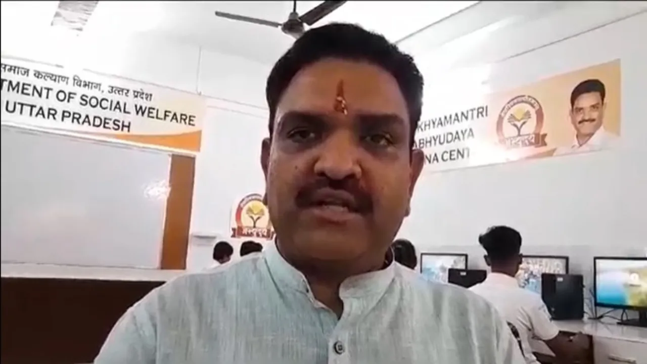 लखनऊ: योगी के मंत्री ने अखिलेश को दी बधाई, कहा- मिलकर करेंगे विकास