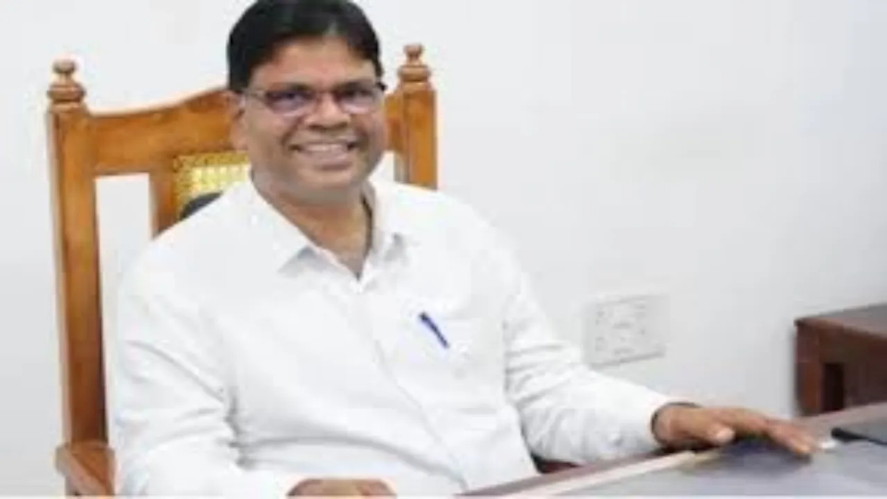 राजधानी के शूटर्स ने डीएम से की मुलाकात, मदद का मिला आश्वासन