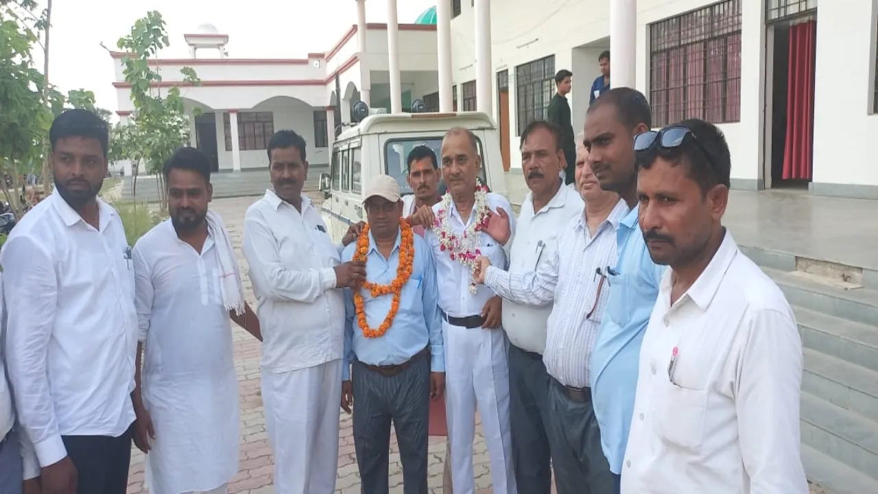 श्रावस्ती: अजय कुमार पांडे अध्यक्ष व हरीश कुमार यादव बने महामंत्री