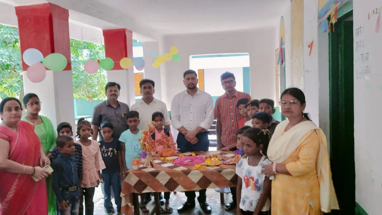 अंबेडकरनगर: गर्मी की छुट्टियां खत्म, परिषदीय विद्यालयों में लौटी रौनक