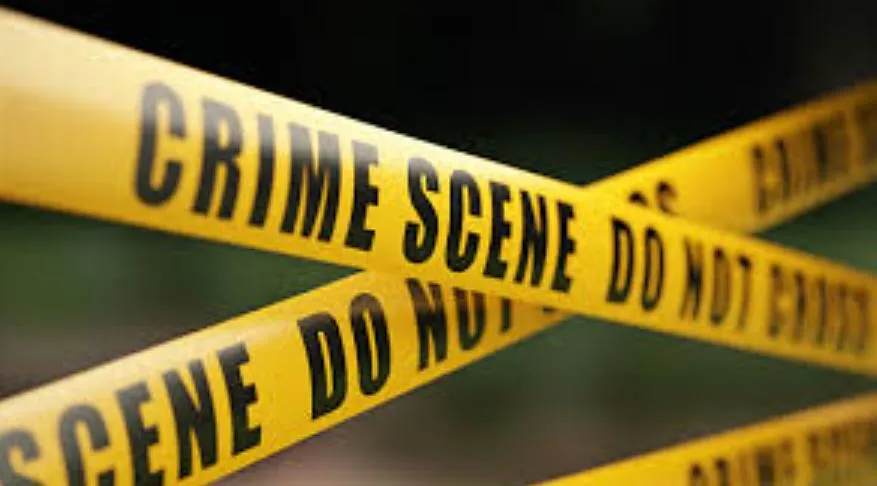 कासगंज: पेड़ पर फंदे से झूलता मिला युवक का शव, हत्या की आशंका