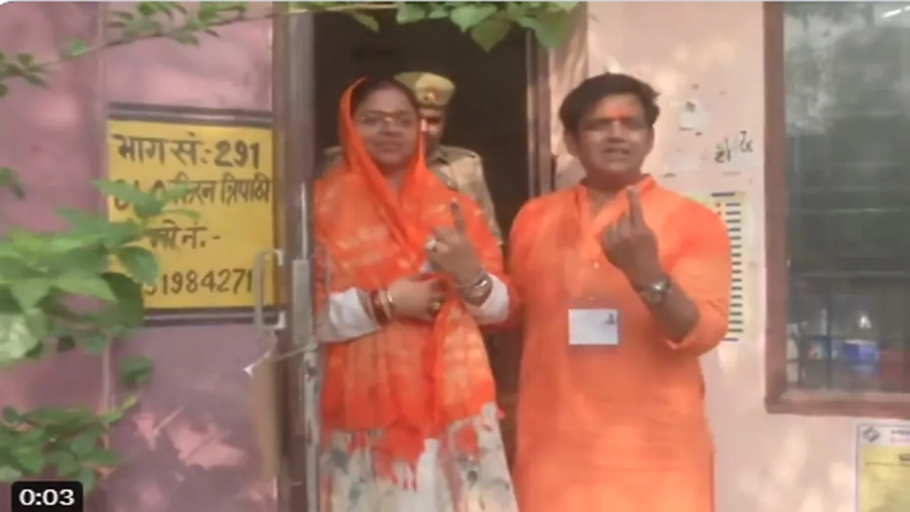 भाजपा उम्मीदवार रवि किशन ने पत्नी संग डाला मतदान, कहा- रामराज्य को बरकरार रखने के लिए किया 