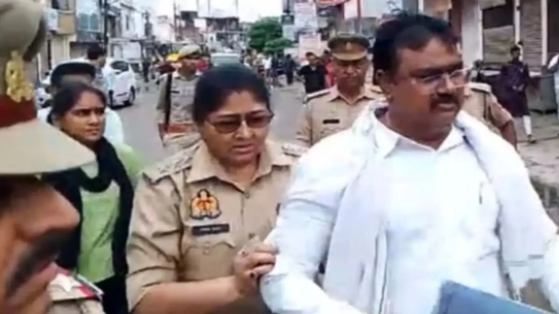 बरेली: 8वीं पास राणा ने 10 साल में बनाई अकूत संपत्ति, संजय दांया हाथ...दोनों पक्षों को नेताओं का था संरक्षण