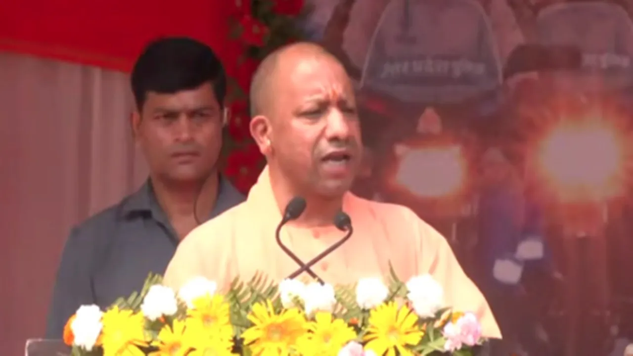 सुशासन की पहली शर्त कानून का राज है: बोले सीएम योगी- सुरक्षा व संरक्षा का बेहतर वातावरण होना चाहिए 