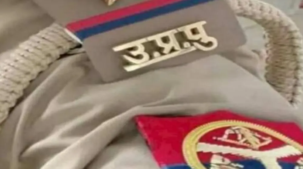 आगरा: IPS जे. रविंद्र गौड़ की बड़ी कार्रवाई, 7 दरोगा समेत 30 पुलिसकर्मी निलंबित, कई पर घूस मांगने का आरोप