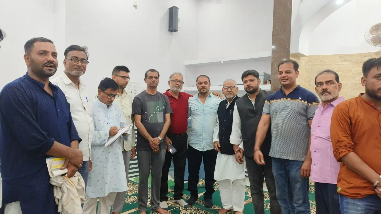अयोध्या: हैदर मेंहदी ताजिया दरान कमेटी के अध्यक्ष और मोनू मिर्जा सचिव बने 