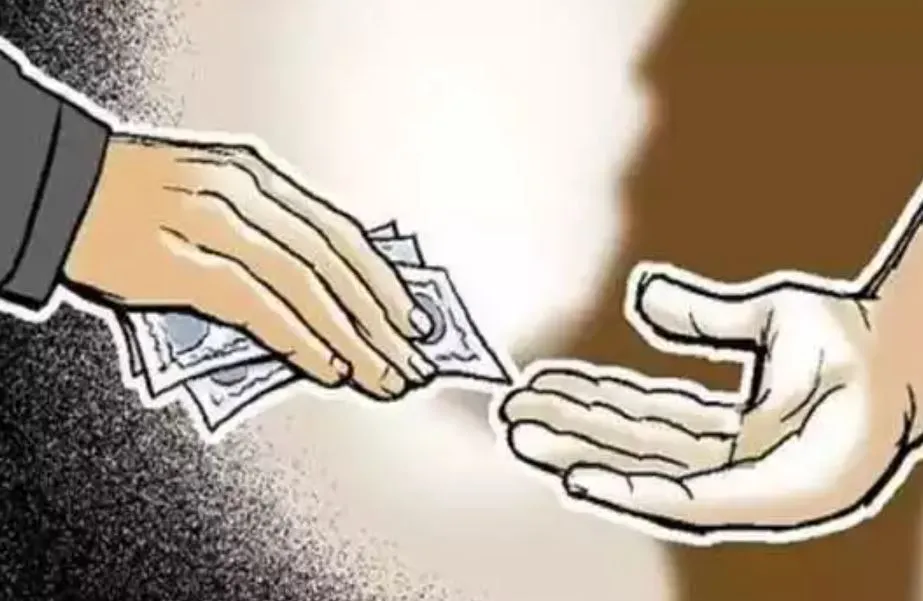 बरेली: ट्रक को ओवरलोड बताकर उगाही की कोशिश, नाकाम होने पर कराया सीज