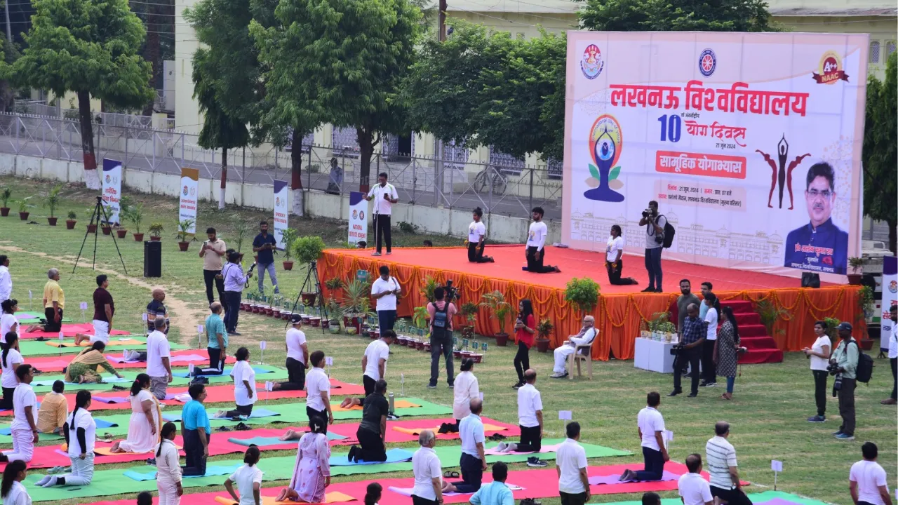 Lucknow University: 