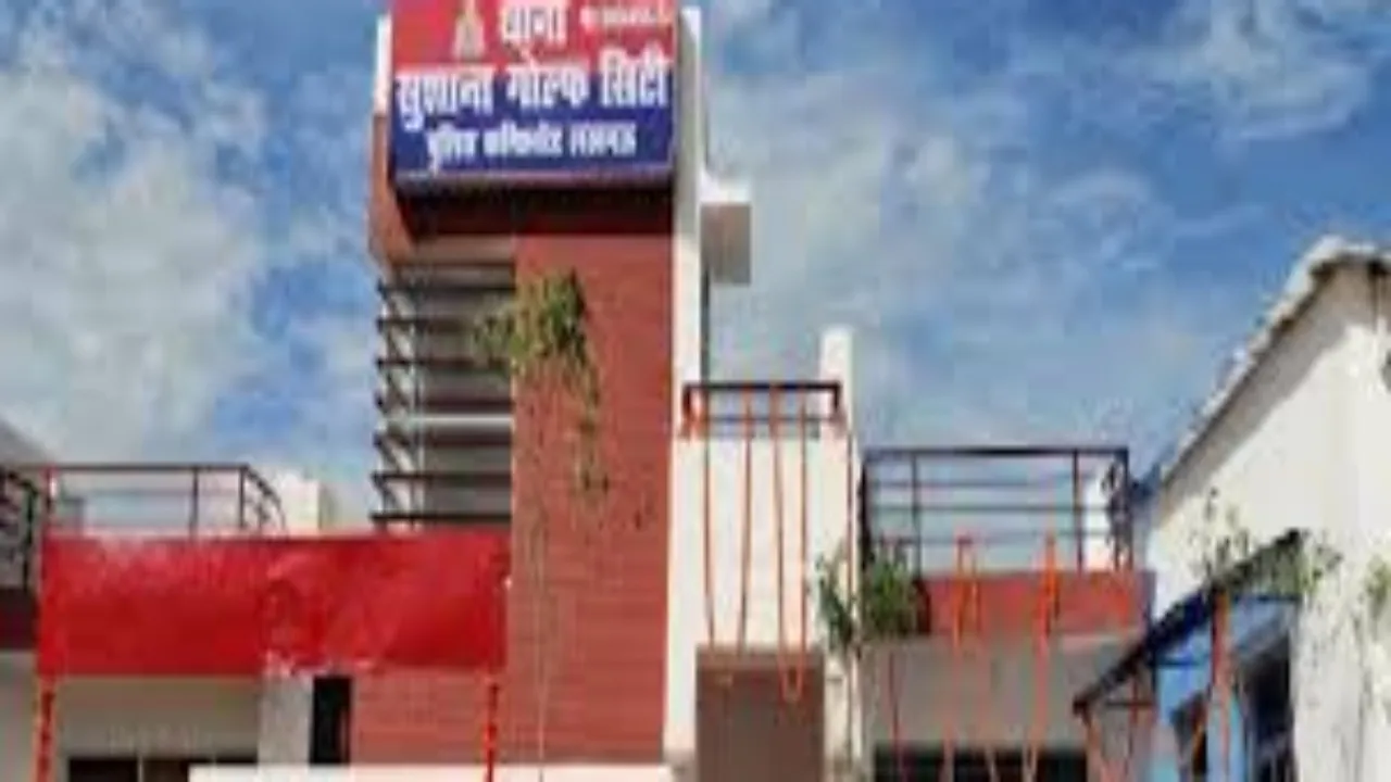 लखनऊ: प्रेमी को बंधक बनाकर गला रेतने वाली नर्स गिरफ्तार, युवक से झगड़े के बाद किया घायल  