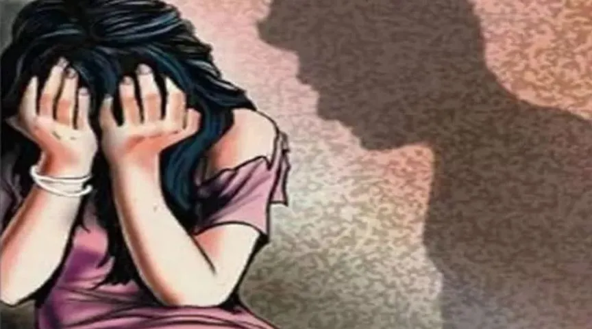 बदायूं: भुट्टा लेने गई किशोरी से दूसरे समुदाय के युवक ने किया दुष्कर्म
