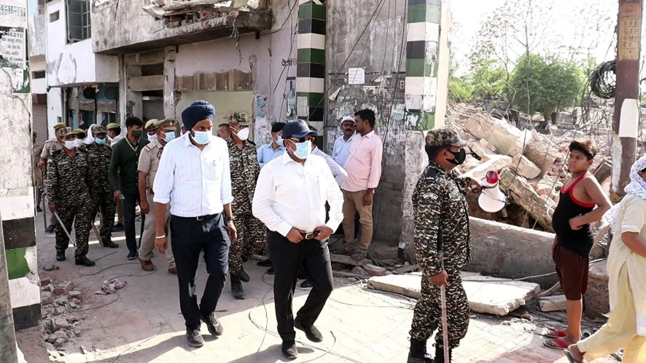 Akbarnagar, demolition action (2)