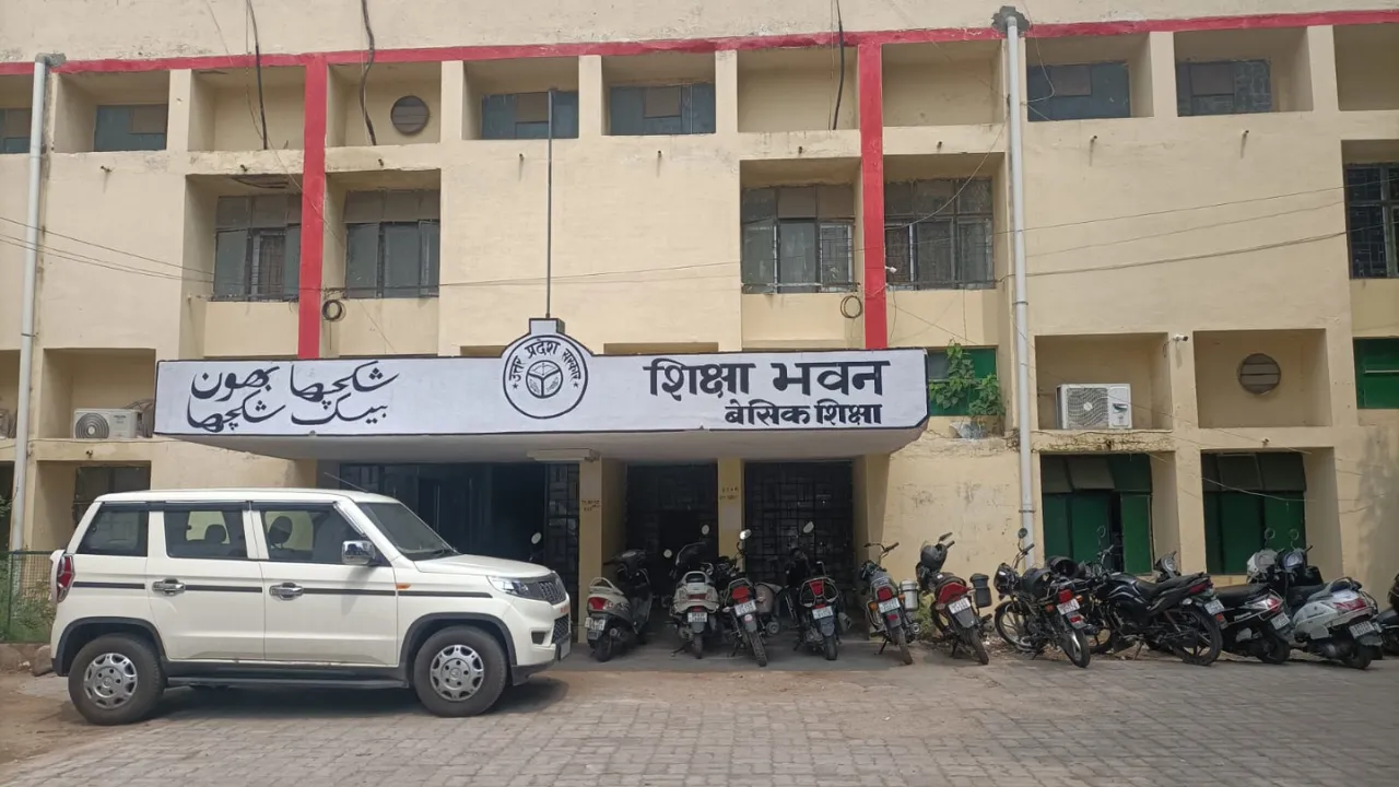 RTE: एडमिशन न देने के लिए स्कूल बनाते हैं कई बहाने