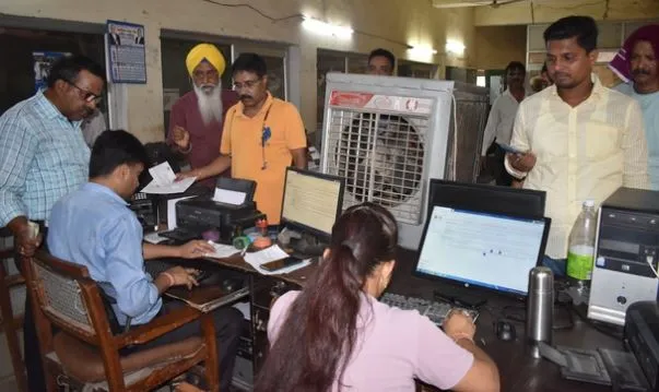 बरेली: जीआईएस सर्वे..! 1400 रुपये से 31 हजार हुआ हाउस टैक्स, नगर निगम में मारपीट की नौबत