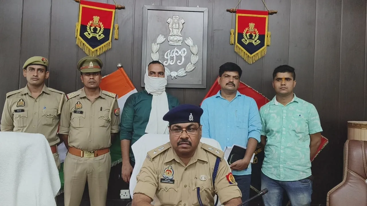 अमेठी: चोरी की  सात बाइकों के साथ अंतर्जनपदीय शातिर चोर गिरफ्तार, पुलिस ने मुकदमा दर्ज कर भेजा जेल