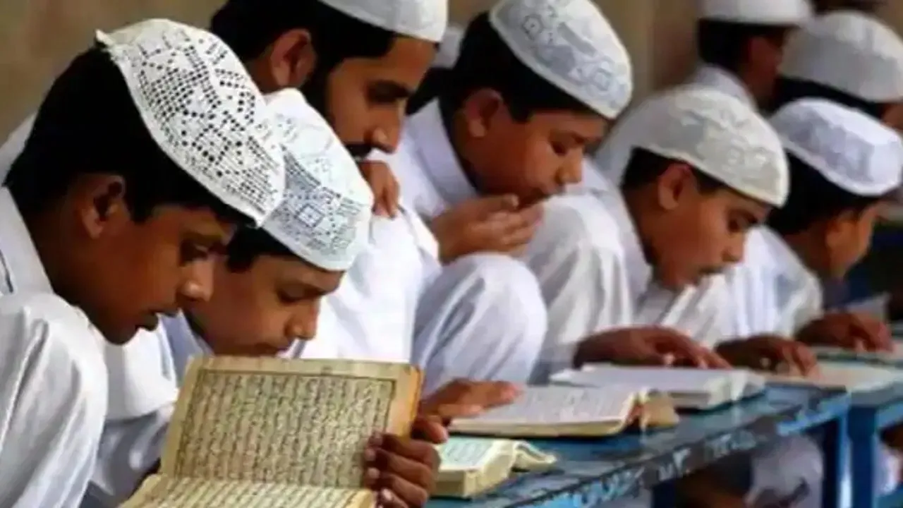 अयोध्या: जिले में बिना मान्यता के संचालित हो रहे 134 मदरसे, जानें वजह