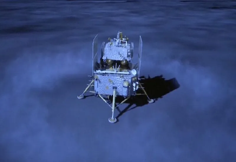 चीन का चांग-6 चंद्रमा की सतह पर उतरा, जांच के लिए मिट्टी इकट्ठा करेगा 