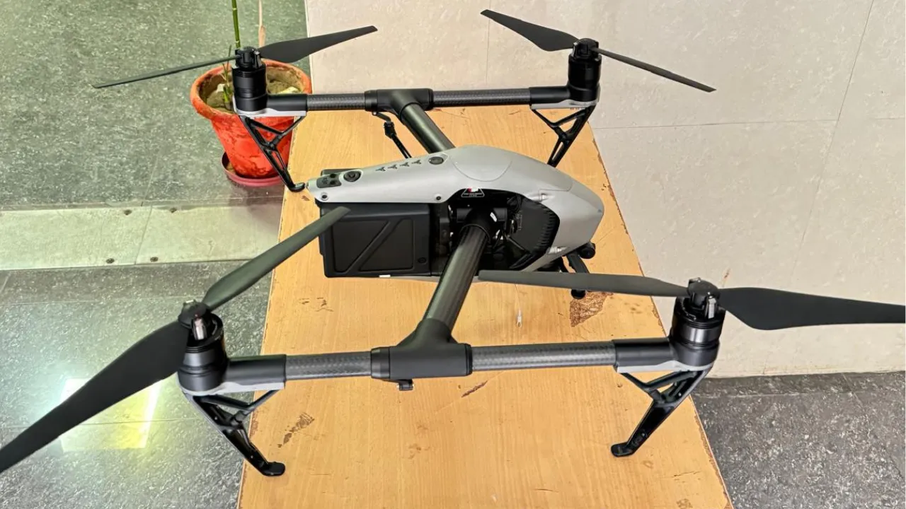 लखनऊः ड्रोन की मदद से रोकी जाएगी चोरी,  भूमि सर्वेक्षण में भी करेगा मदद