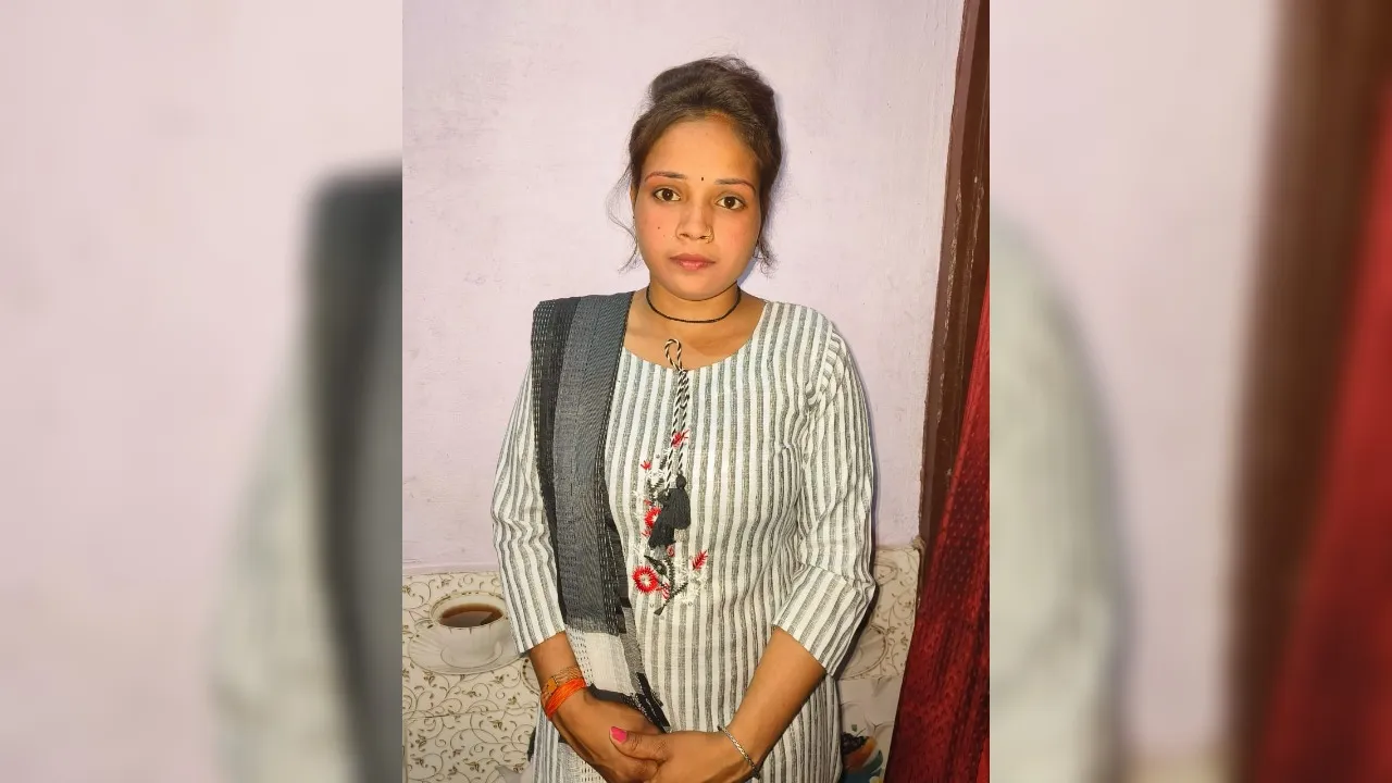 Etawah: भाभी की मौत के बाद से परिजनों के साथ ननिहाल में रह रहा था प्रेमी...दहेज हत्या में 12 दिन पहले ही जमानत पर आया था बाहर