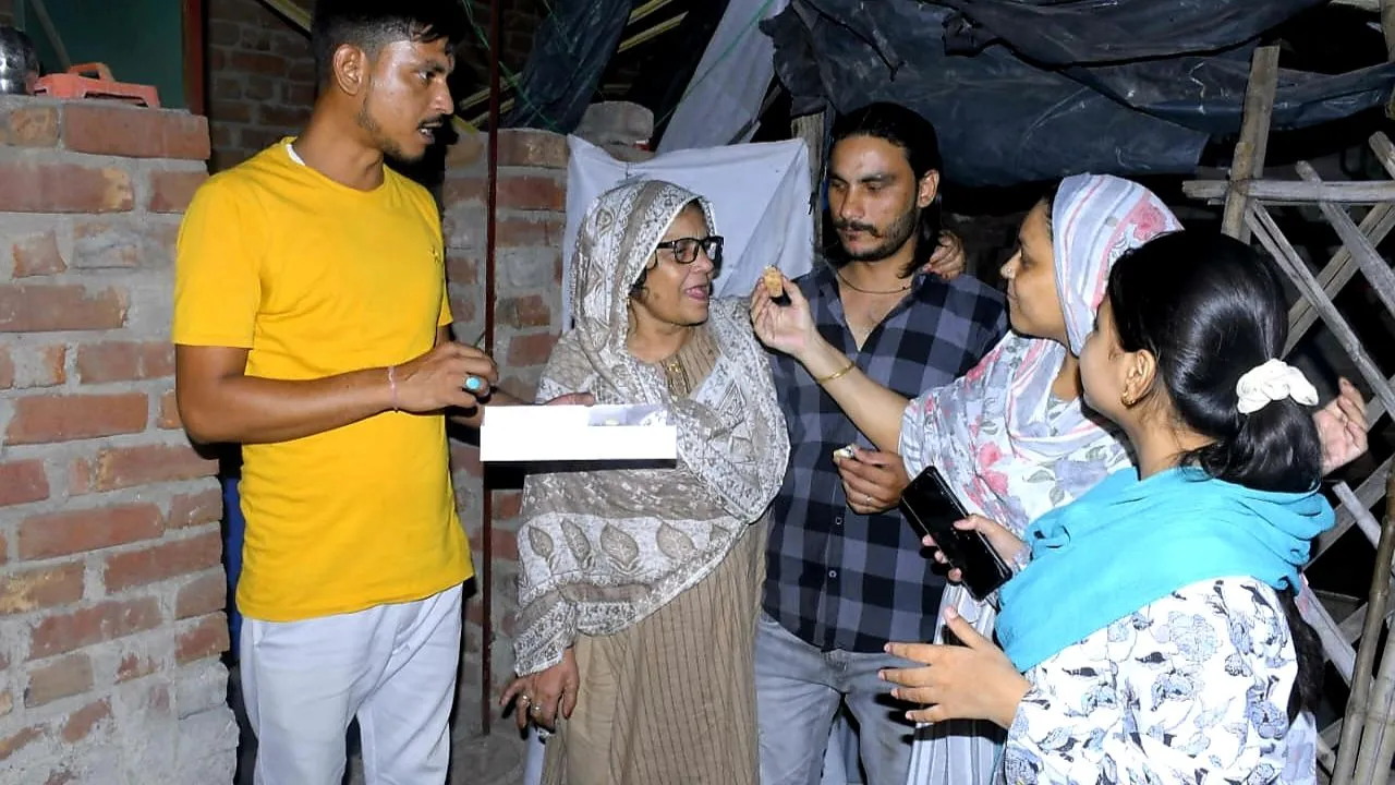 UP: आग तो हम लगा दिए हैं, देखें ये लोग कहां रहते हैं, प्लाॅट तो हम ले ही लेंगे, आगजनी की घटना के वक्त इरफान सोलंकी ने बोला था ये...