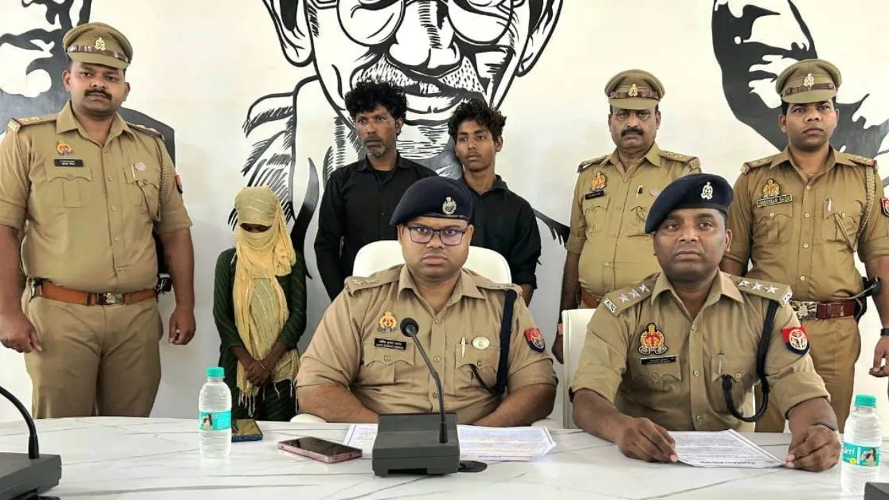 Kannauj: रुपये मांगने पर जिला उद्योग केंद्र के चपरासी की हत्या...शव को गंगनहर में फेंका, युवती समेत पिता-पुत्र गिरफ्तार