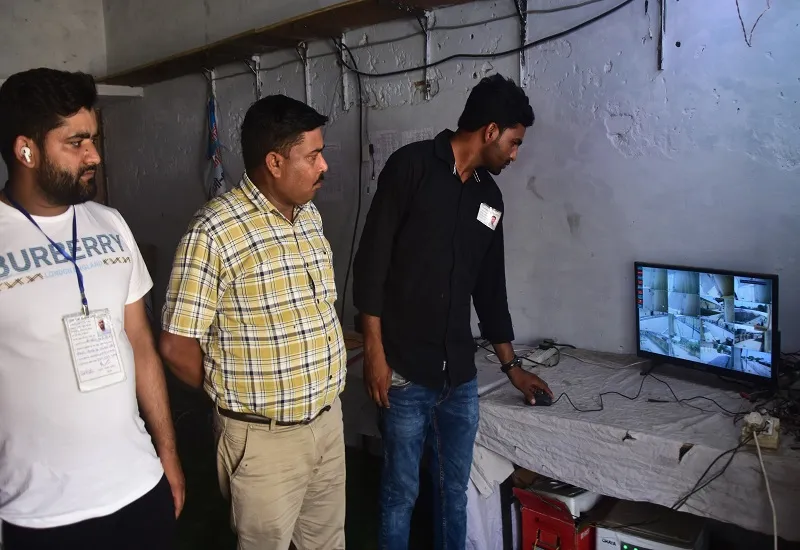 मुरादाबाद : 30 राउंड में पूरी होगी गिनती, 14 टेबल पर चक्रवार गिने जाएंगे वोट