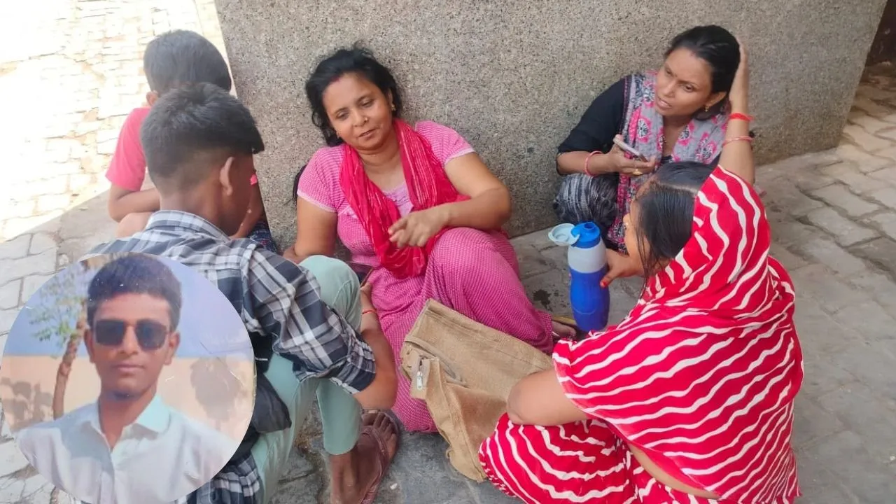 Farrukhabad News: गंगा नहाने गए चार दोस्तों गहरे पानी में जाने से तीन डूबे...गाेताखोरों ने दो को बचाया, एक की मौत