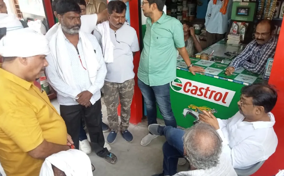 Unnao News: विधायक की पहल से बचा रहेगा प्राचीन कुएं का अस्तित्व, ईओ ने निर्माण कराने वालों से कहा...