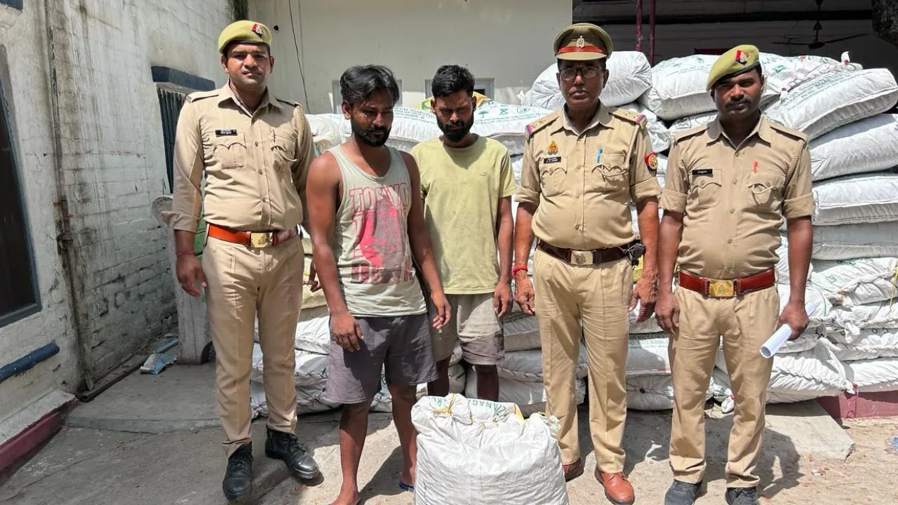 Unnao News: पुलिस ने 28 लाख का पकड़ा डोडा...झारखंड से बरेली खपाने ले जा रहे थे, चालक व हेल्पर भेजे गए जेल