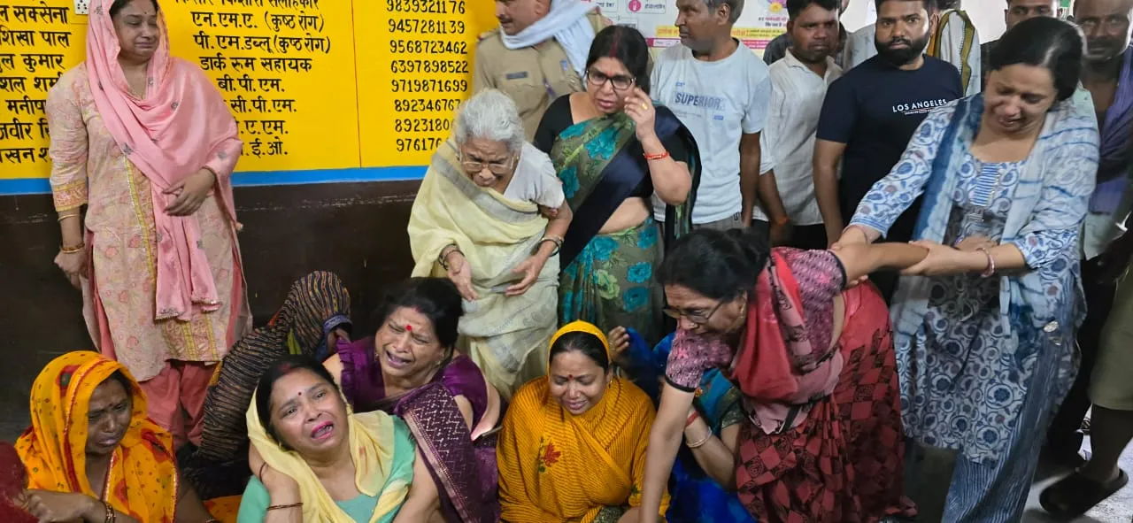 बदायूं: कार की टक्कर से बाइक सवार संग्रह अमीन की मौत