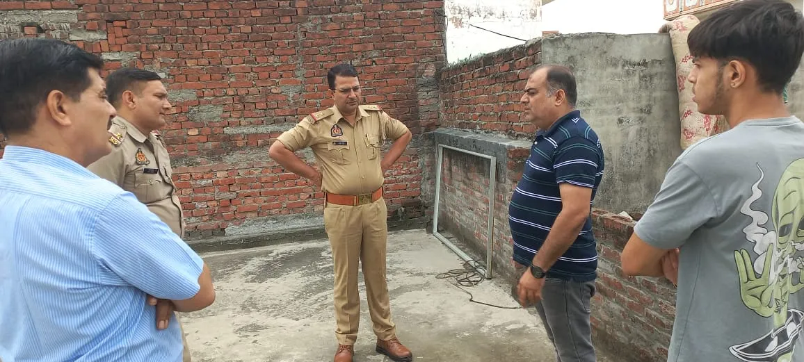 रामपुर: ट्रांसपोर्टर के बंद घर से दस लाख की चोरी, मचा हड़कंप