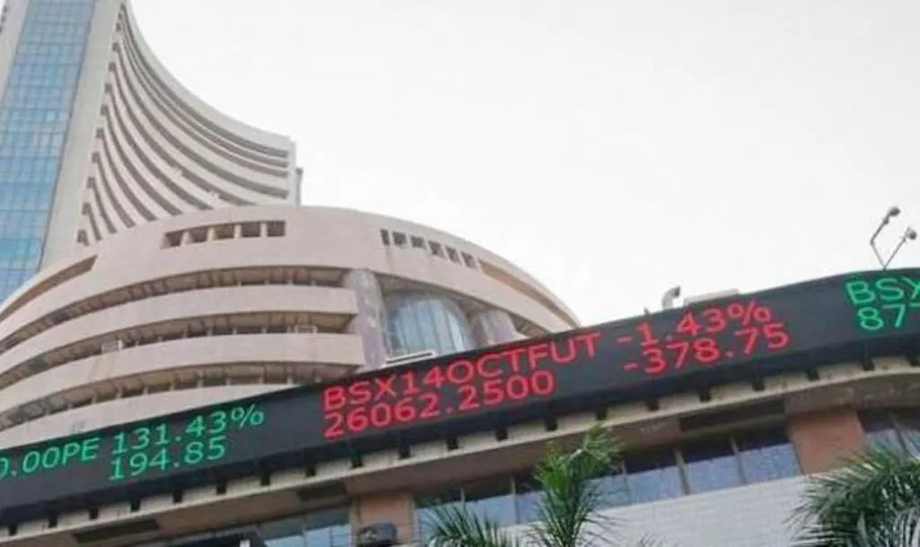 Share Market Update: सेंसेक्स शुरुआती कारोबार में 464 अंक टूटा, निफ्टी में भी नुकसान 