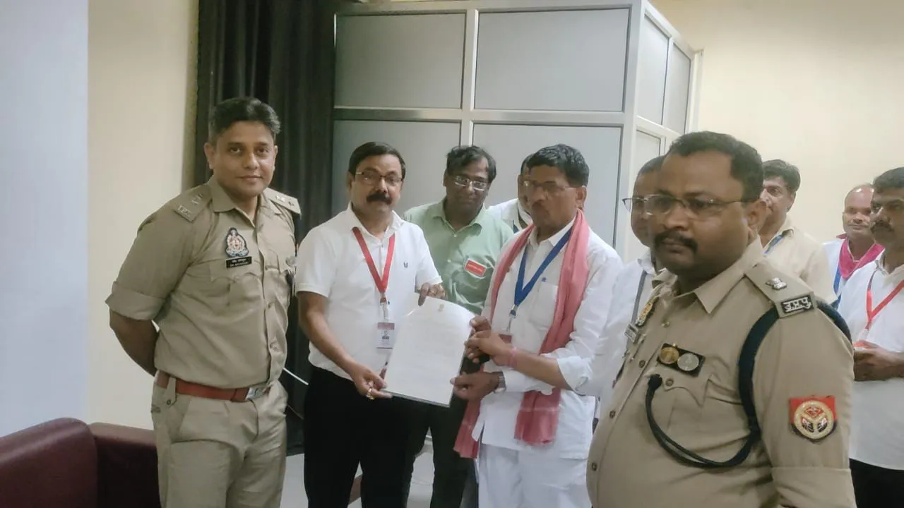सपा ने अंबेडकर नगर सीट पर दर्ज की ऐतिहासिक जीत