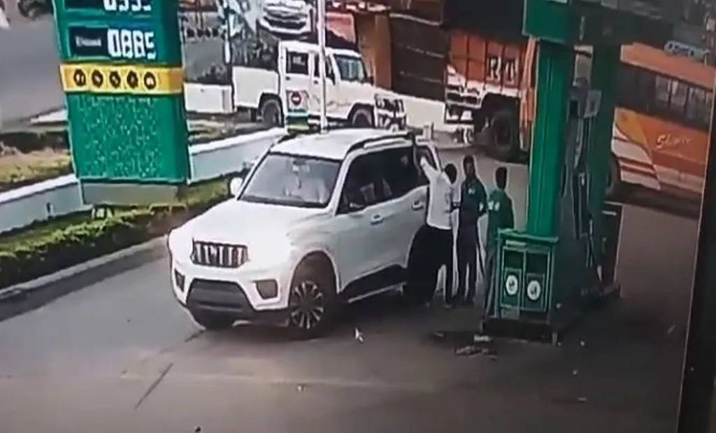 लखीमपुर-खीरी: 53 लीटर भरवाया डीजल, रुपये दिए बिना भाग निकला एसयूवी चालक...घटना CCTV में कैद 