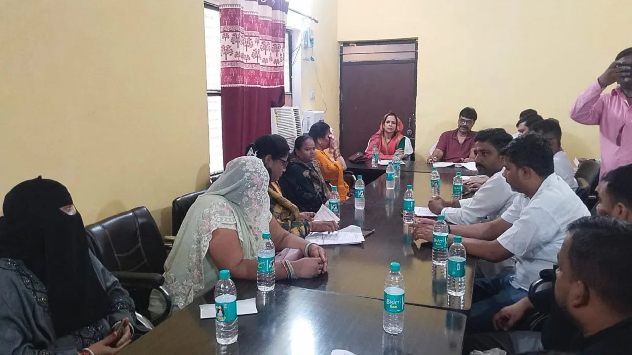 Unnao: पालिका बोर्ड बैठक में 112 करोड़ का बजट सर्वसम्मति से पास, होंगे विकास कार्य, इन मुद्दों पर हुई चर्चा...