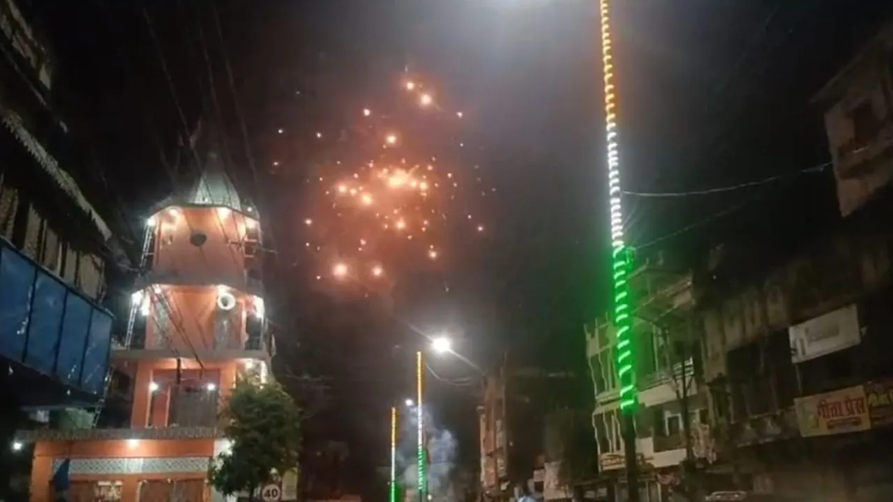 उन्नाव में वर्ल्ड कप जीतने पर खुशी मनाई