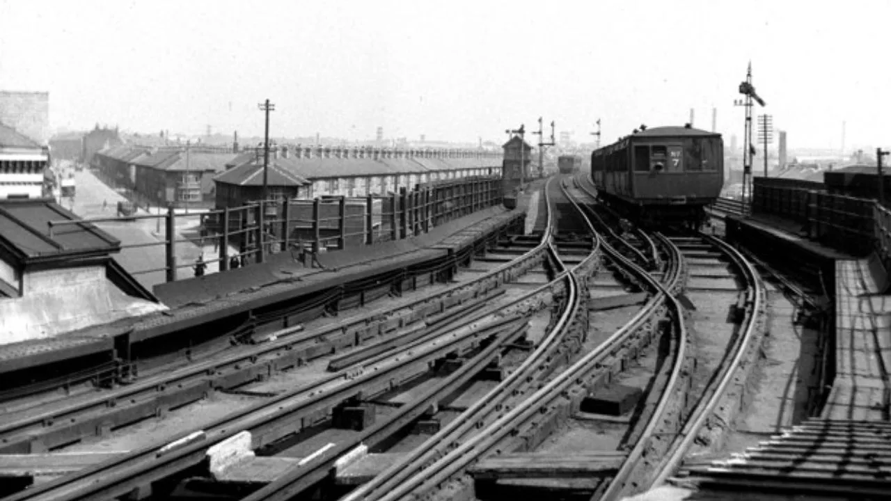 Kanpur: भीमसेन से गोविंदपुरी तक एलिविटेड ट्रैक का फिर सर्वे, अब दिल्ली हावड़ा मुख्य रेलमार्ग पर नहीं फंसेगी झांसी रूट की ट्रेनें 