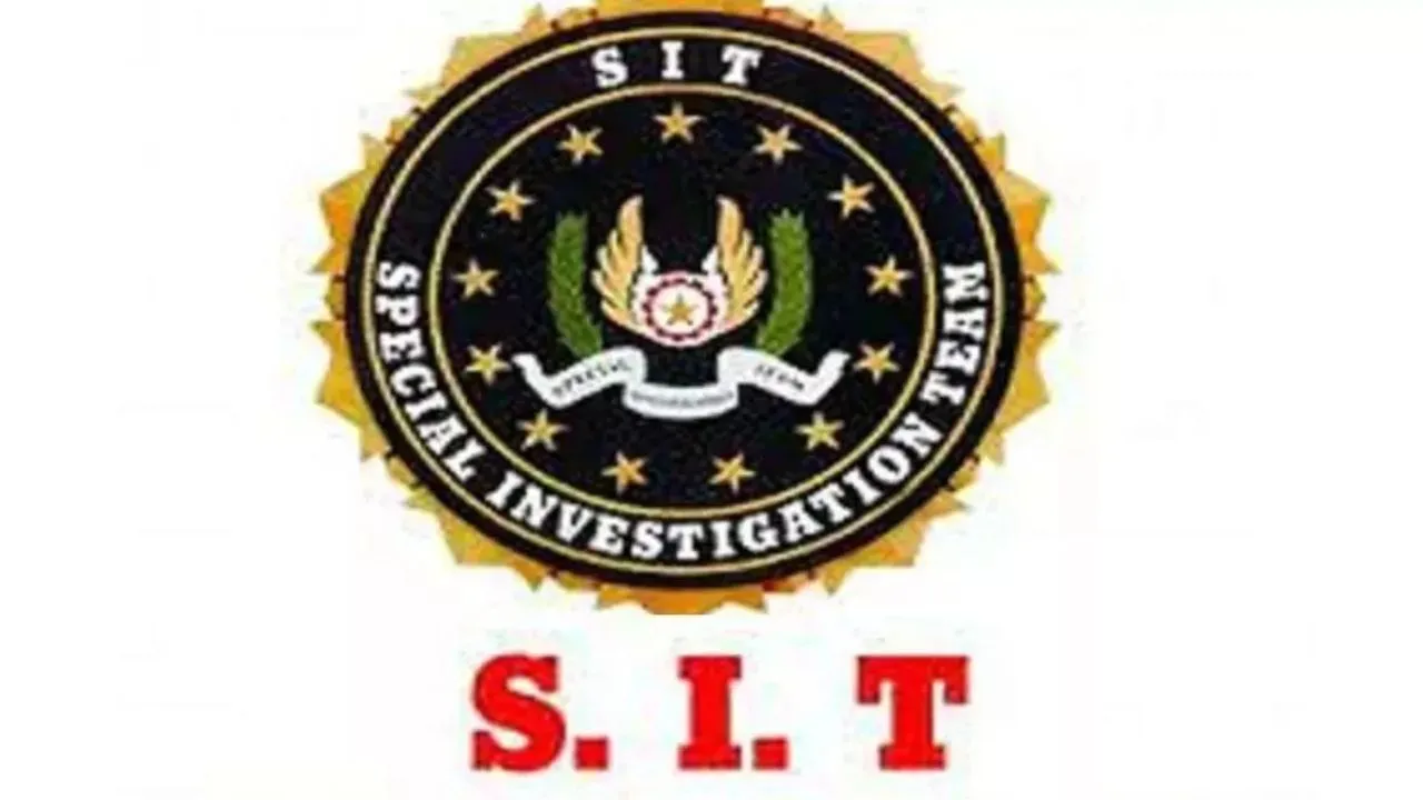 Kanpur: वक्फ बोर्ड की जमीन बेचने में SIT गठित, टीम ने कुछ दस्तावेज कब्जे में लिए, जांच में सामने आया था फर्जीवाड़ा