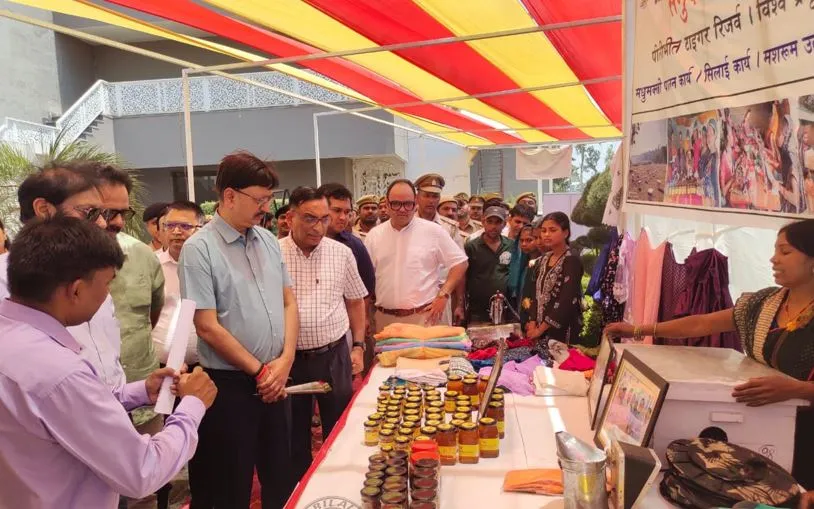 पीलीभीत: PTR के 10 साल...कार्ययोजना बताई, कई अफसर रहे मौजूद 