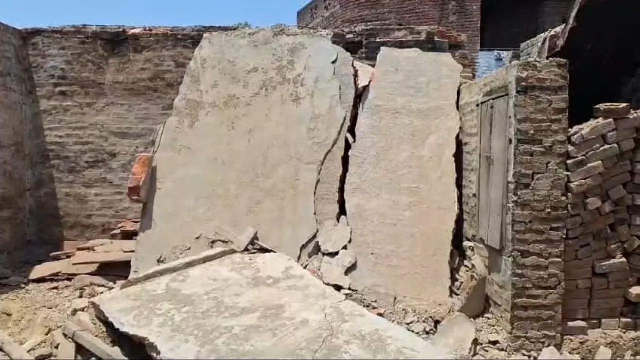 कन्नौज में लिंटर गिरने से मौत 2