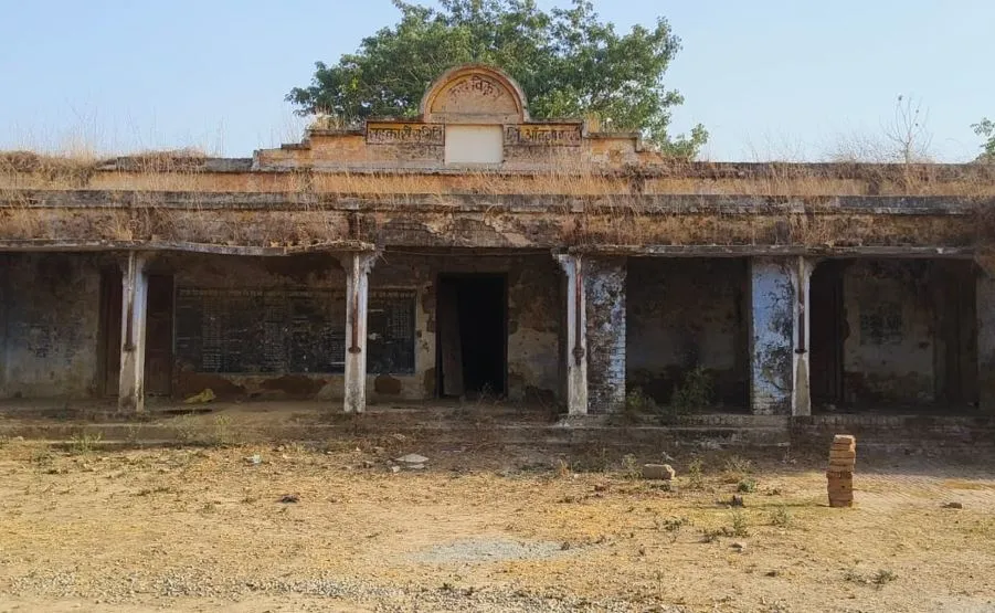 Bareilly News: आंवला और बहेड़ी में क्रय विक्रय समिति की हालत दयनीय, मुनाफे की जगह घाटे में जा रहे समितियों के कारोबार 