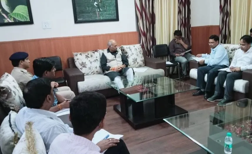 Bareilly News: 18 से अभियान चलाकर छुट्टा पशुओं को करें संरक्षित- धर्मपाल सिंह 