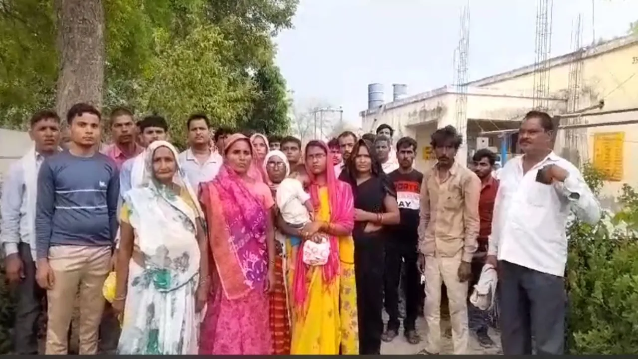 हरदोई : आखिर भड़क ही गया उपभोक्ताओं का गुस्सा