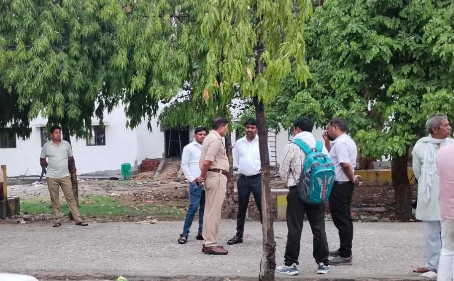 शाहजहांपुर: आकाशीय बिजली गिरने से 9वीं के छात्र की मौत, परिवार में मचा कोहराम 