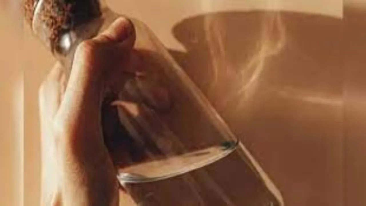 भदोही में बारात में दूल्हा समेत तीन पर सिरफिरों ने फेंका तेजाब