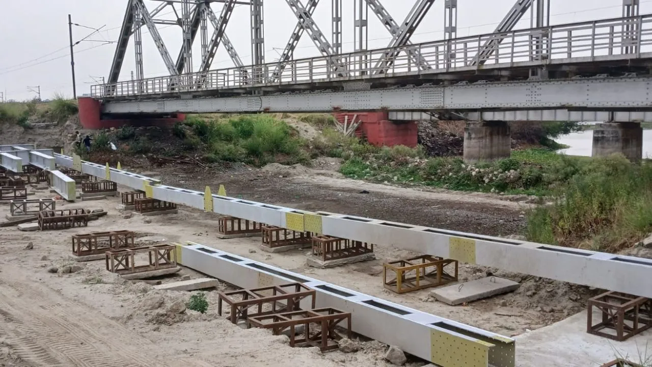 Unnao: मेगा ब्लॉक लेकर छमकनाली 108 व 109 पुलिया का बदला जायेगा ढांचा, तेजी से काम शुरू