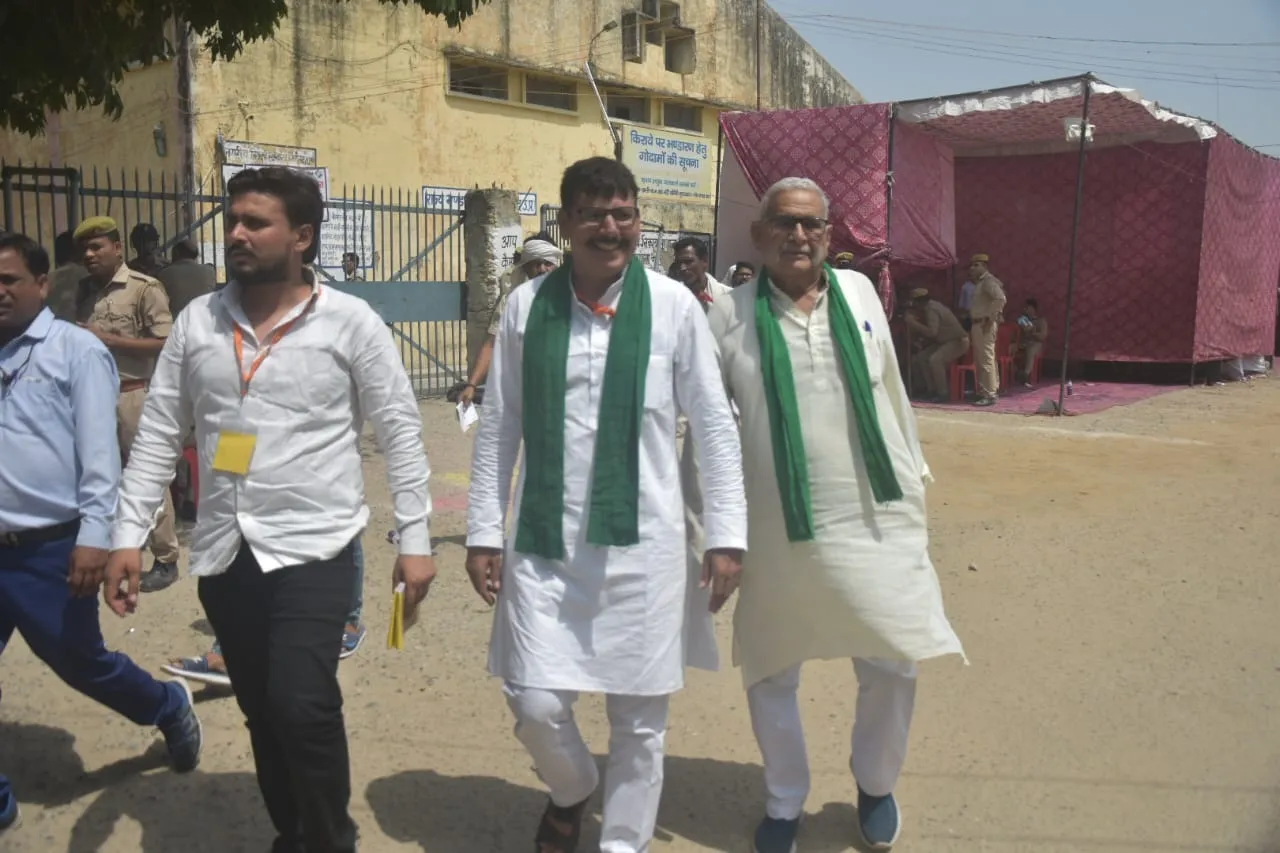 राष्ट्रीय लोक दल के अध्यक्ष मनोज चौधरी