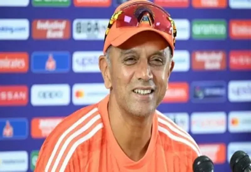 T20 World Cup 2024 : विश्व कप जीतना चाहते हैं राहुल द्रविड़, बोले- मैं ‘किसी के लिए कुछ करो’ पर विश्वास नहीं करता हूं