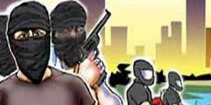 रुद्रपुर: तमंचा सटाकर की लूटपाट, चाकू से वार कर किया घायल