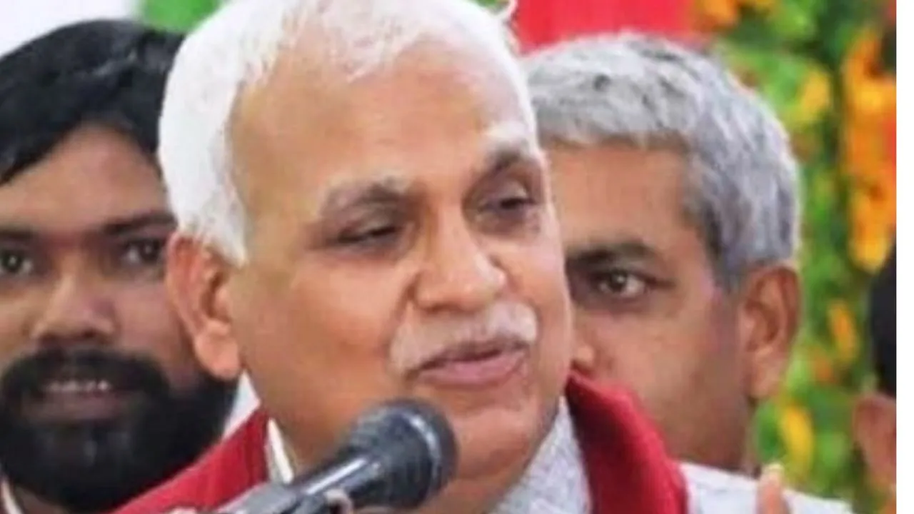 Banda News: बांदा के लाल ने जौनपुर में किया कमाल, लोकसभा चुनाव में दर्ज कराई भारी जीत