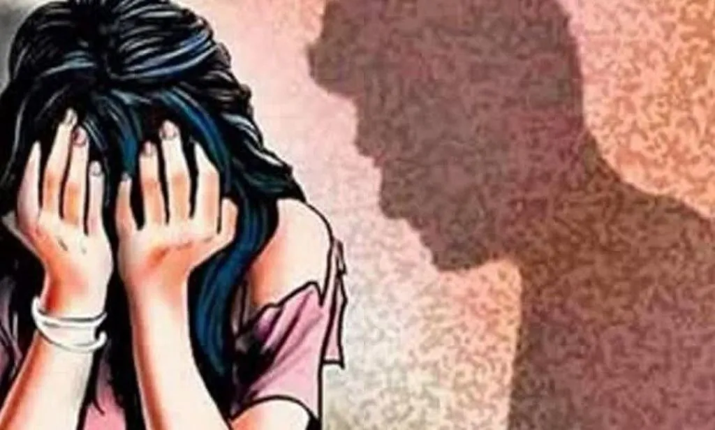 शाहजहांपुर: धर्म छिपाकर युवती से बनाए संबंध, अश्लील वीडियो बनाकर करता रहा शोषण